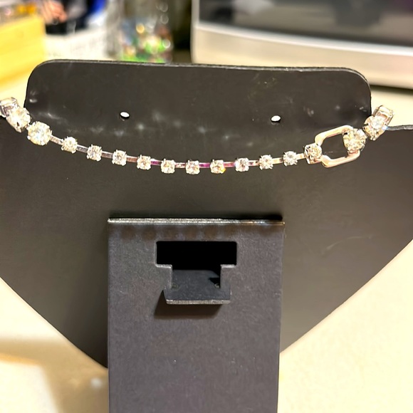 Beautiful Eisenberg ice silver tone rhinestone necklace adjustable clasp (611) - Picture 2 of 7